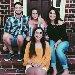 Meet your Posher, Grace